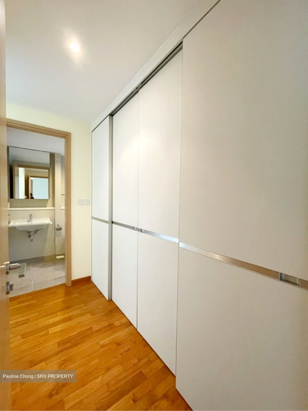 Waterford Residence (D9), Apartment #557311181